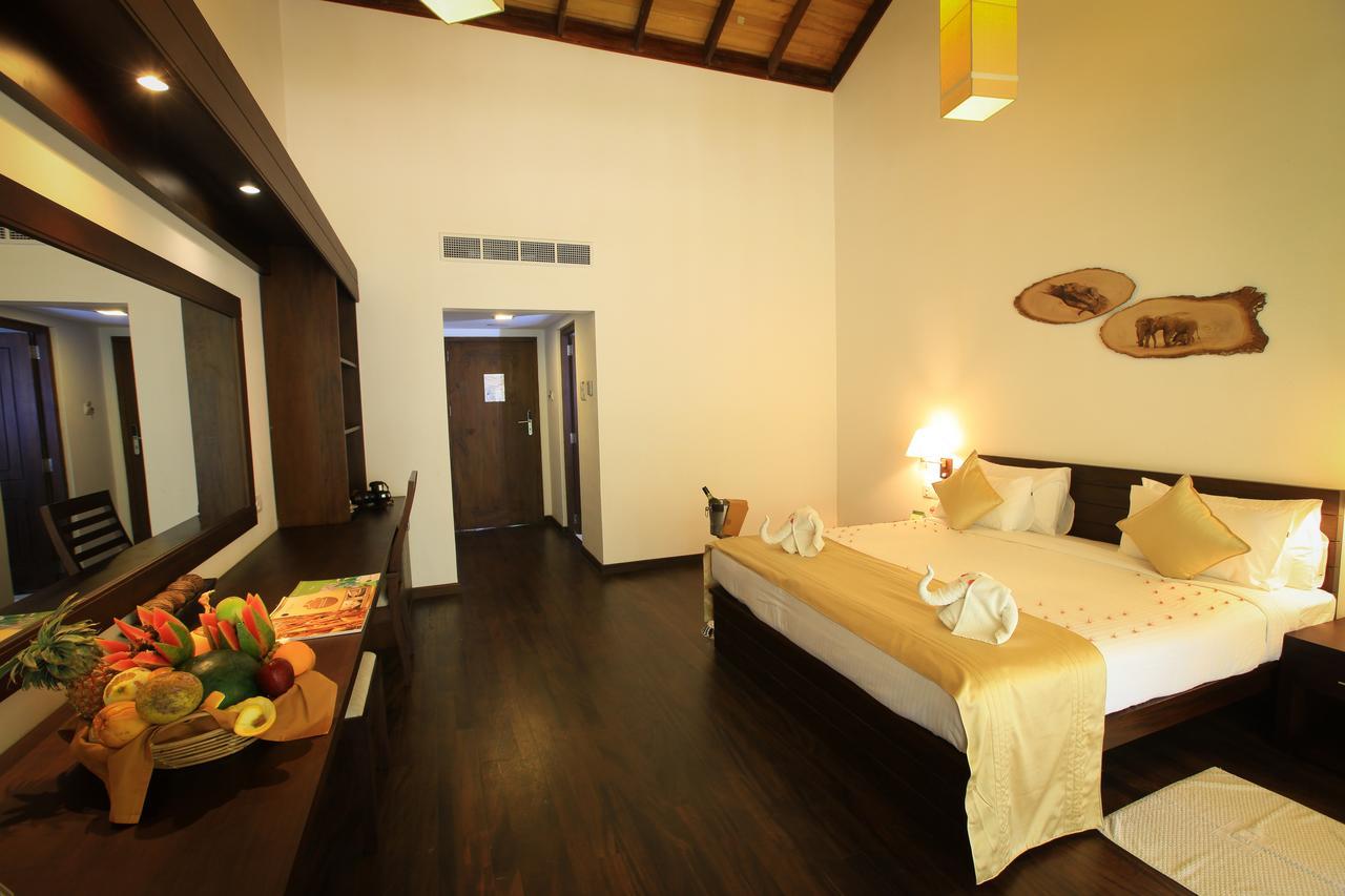 Grand Udawalawe Safari Resort Zewnętrze zdjęcie